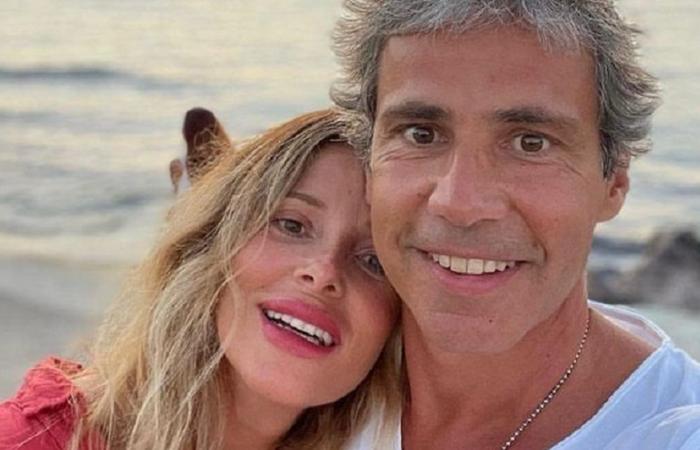Ist Alessia Marcuzzi zurück mit ihrem Ehemann Paolo Calabresi? „Unzertrennlich“ auf der Party von Elena Santarelli und nun wären sie (zusammen) im Urlaub