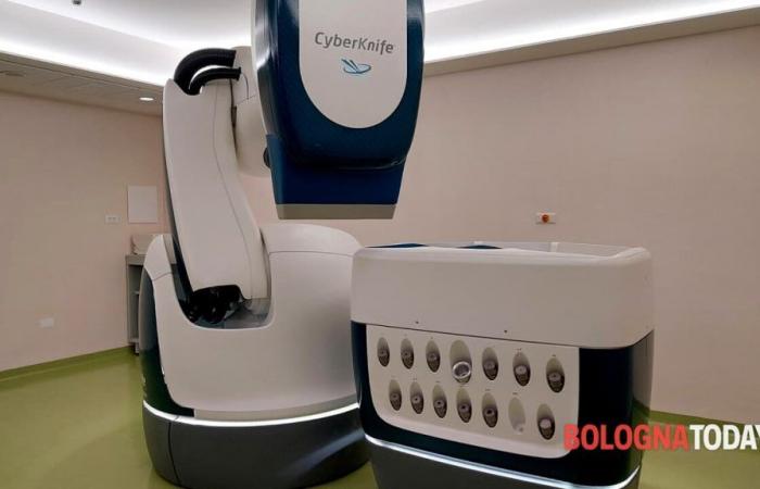 Bellaria Hospital, ein Roboterarm für die Strahlentherapie von Hirntumoren: „Revolutionäre Technologie“