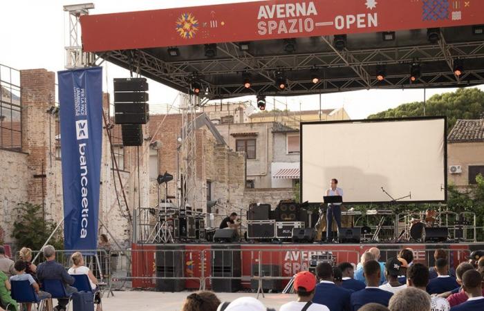 In Palermo werden die ersten 25 Jahre der Banca Etica gefeiert Sizilien im Wandel