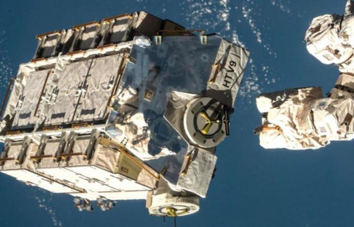 Sie verklagen die NASA, nachdem Weltraummüll in ihr Haus in Florida einschlug
