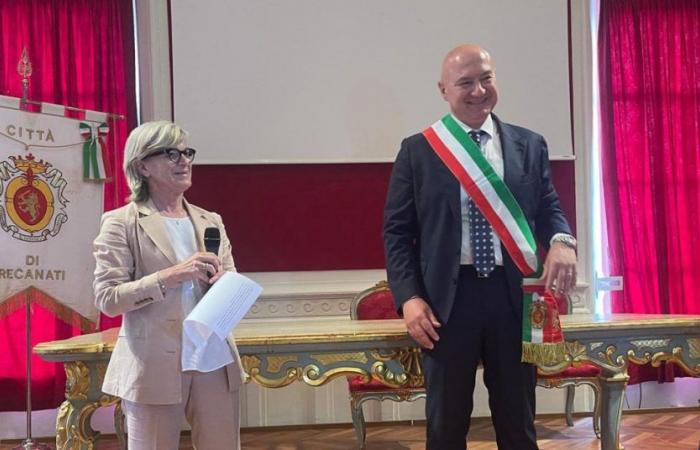 Neuer Bürgermeister Recanati, es ist der Tag der Proklamation von Pepa: „Wir wollen einen starken Wandel herbeiführen“ – Picchio News