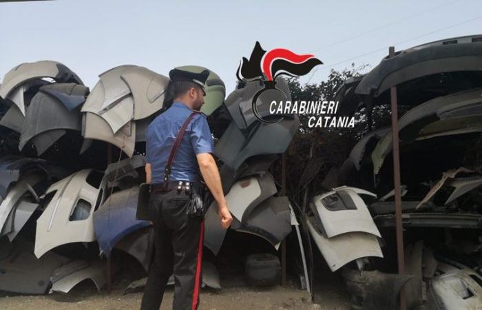 Catania betrieb eine illegale Autoteilewerkstatt. Von der Polizei gemeldet