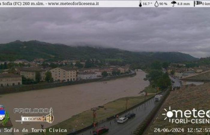 Regen und Überschwemmungen im Apennin von Forlì und Cesena