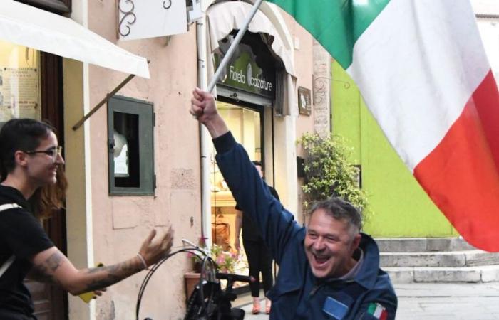 Foligno, Stefano Zuccarini gewinnt mit 27 Stimmen und wird als Bürgermeister bestätigt: „Wir werden die Stadt reparieren“ – Corriere dell’Umbria