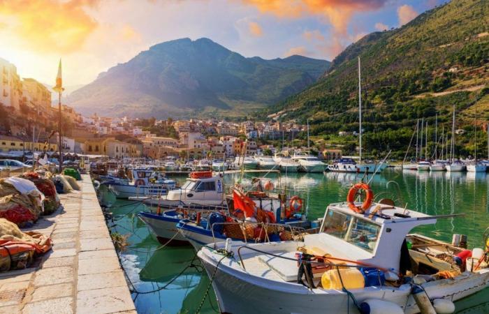Wunderschönes Meer und Gastfreundschaft aus vergangenen Zeiten: Deshalb werden Sie sich in eines der schönsten Dörfer Siziliens verlieben