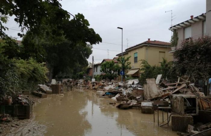 Faenza, der Protest der überschwemmten Bürger während der Tour de France