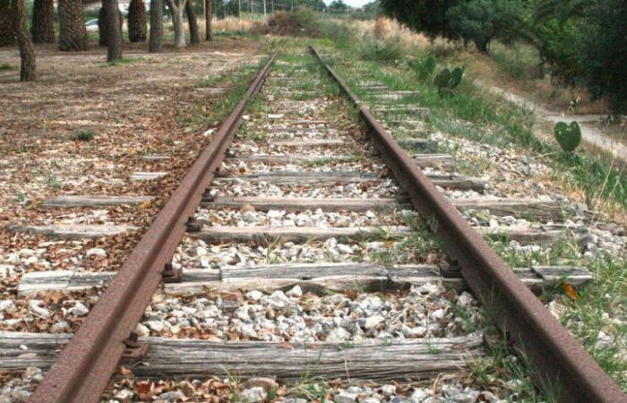 Abschied von der Eisenbahnstrecke Castelvetrano-Agrigento: Sie steht nicht mehr auf der Liste der Ministerien