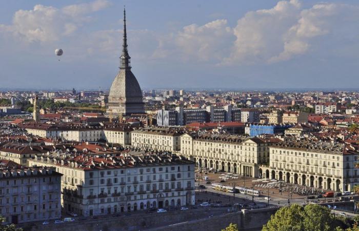 Turin ist ein wunderschönes, elegantes und grünes europäisches Reiseziel, reich an Geschichte, Kultur und gutem Essen