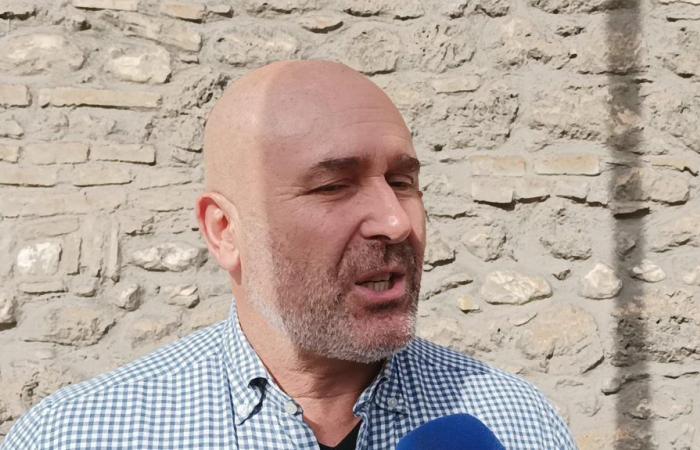 Terni, Bürgermeister im Einsatz in Prisciano: Inspektion durch Bandecchi im Staub