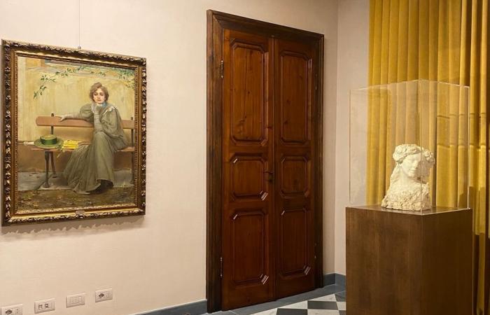 CASALE – Werke aus dem Stadtmuseum und der Bistolfi-Gipsabdruckgalerie im Palazzo Cucchiari in Carrara ausgestellt