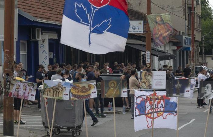 Die serbische Polizei hat ein Festival zur Förderung des kulturellen Austauschs mit dem Kosovo geschlossen