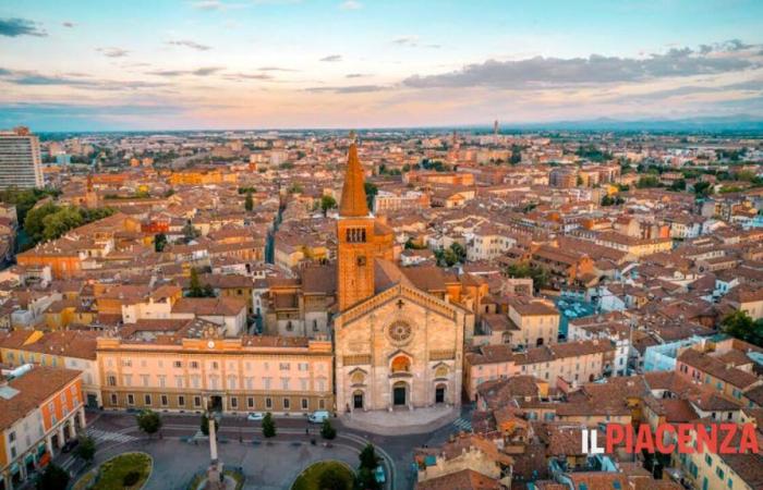 Die Feierlichkeiten zum 4. Juli für Sant’Antonino und die Initiativen in Piacenza