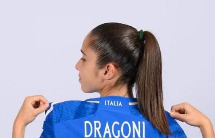Dragoni entschied sich für die Roma: zuerst die Verlängerung mit Barcelona und dann die Leihe zu den Giallorossi