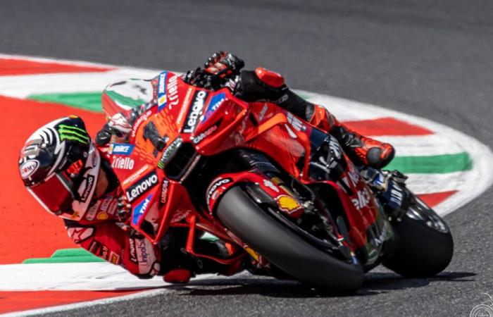 MotoGP, Francesco Bagnaia sticht im Assen FP1 leise vor Marquez und Martin hervor