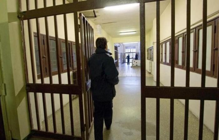 „19 neue Agenten im Gefängnis von Livorno“ Il Tirreno
