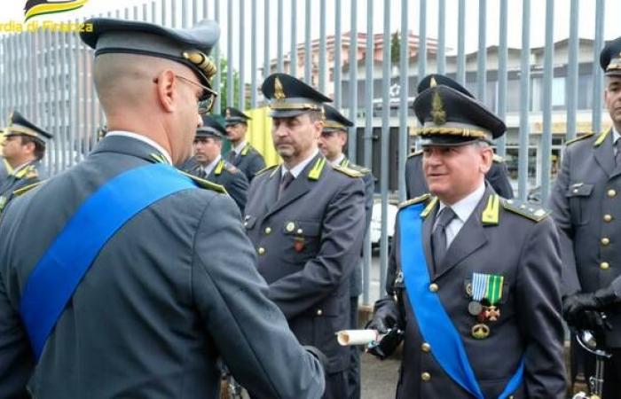 Lucca, 48 Steuerhinterzieher von der Finanzpolizei entdeckt. Zehn Personen wurden wegen falscher Rechnungen angezeigt