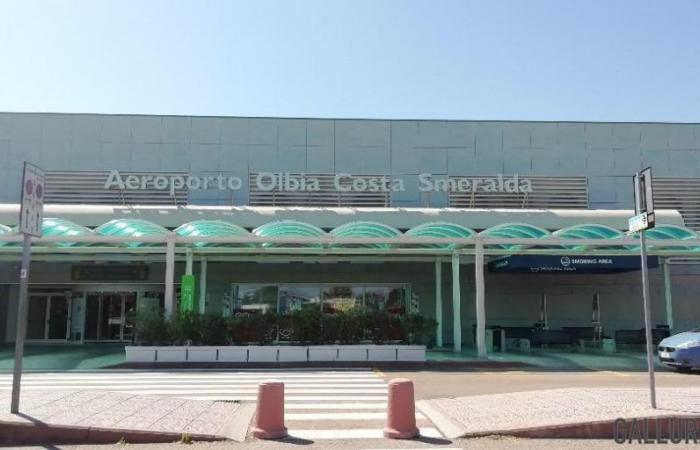 Olbia, Einstellungen und Investitionen in das neue Jet-Center am Flughafen