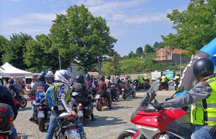 Sonntag in Costigliole Saluzzo ein Motorradtreffen für alle Arten von Motorrädern – Lavocedialba.it