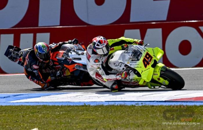 MotoGP, Di Giannantonio: „Mit der GP23 sind wir am Limit, die GP24 macht am Start den Unterschied“