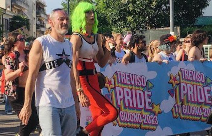 Treviso Pride, die Prozession für LGBTQIA+-Rechte heute im Zentrum | Heute Treviso | Nachricht