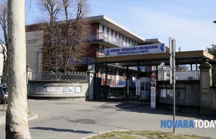 Novara, neue Regelung für die Zufahrt mit dem Auto zum Gelände des Universitätsklinikums