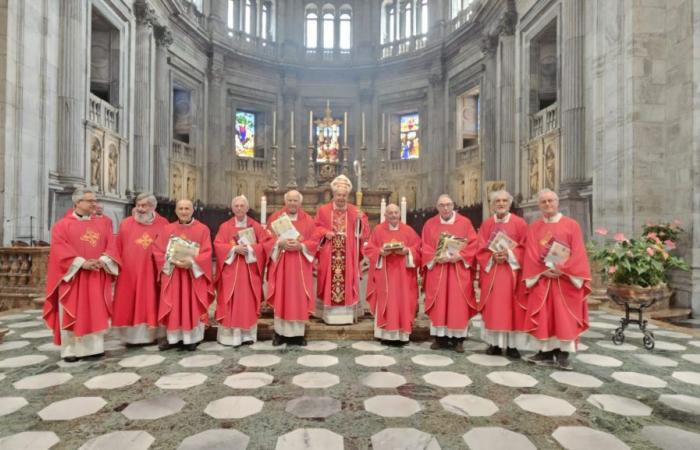 Hochfest der Heiligen Peter und Paul, die Messe in der Kathedrale von Como, zelebriert von Kardinal Cantoni
