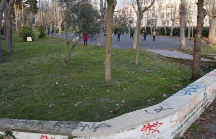 Mann in kritischem Zustand im Palatucci Park bei Rom gefunden