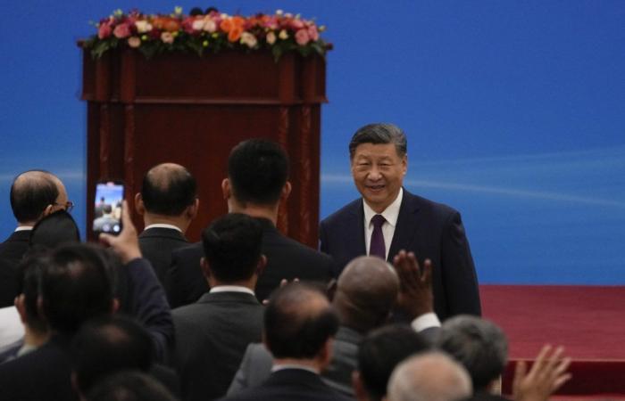 Xi Jinping erklärt das China der fünf Prinzipien gegenüber den USA der beiden Streitparteien