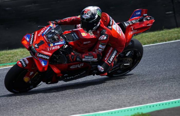 MotoGP, Bagnaia gewinnt Pole in Assen vor Martin