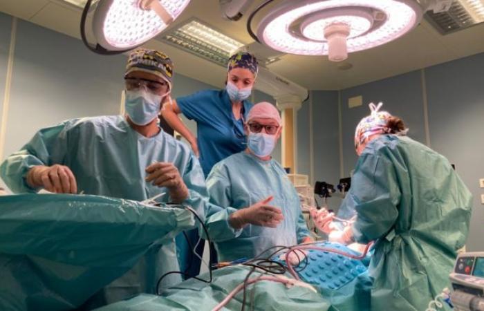 Eine innovative Kieferoperation für einen 33-Jährigen im Krankenhaus Cremona