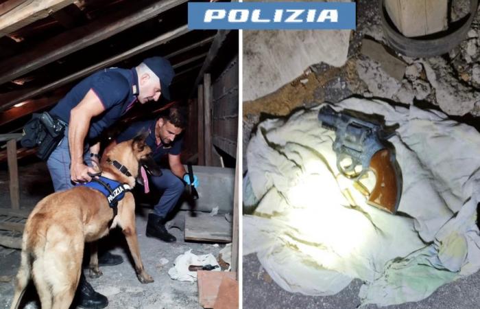 In Catania wurde eine Waffe auf dem Dachboden eines Gebäudes versteckt gefunden