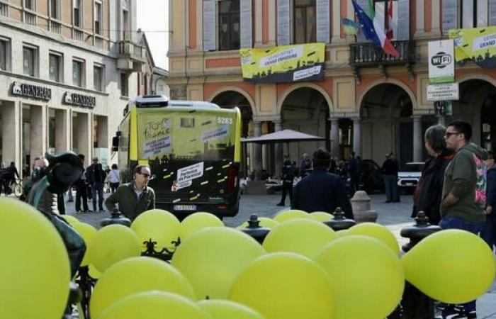 Piacenza wird gelb, morgen früh beginnt die dritte Etappe der Tour