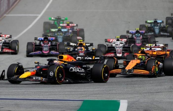F1 Österreich, verrücktes Finale: Verstappen-Norris-Autoscooter. Am Ende scheiden beide aus und Russell gewinnt – Die Reihenfolge der Ankunft