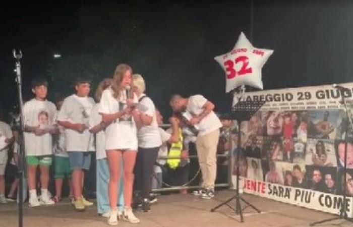 Massaker von Viareggio, 15 Jahre nach der Prozession und Gedenken an die 32 Opfer