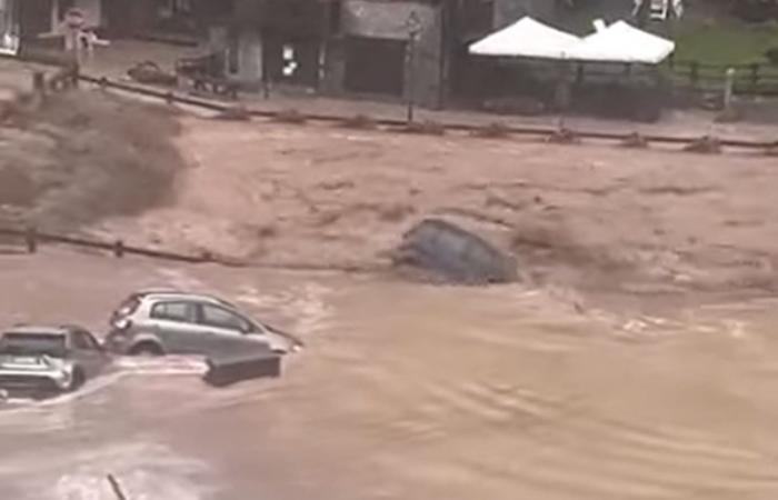 Wetternachrichten – Überschwemmung zwischen Piemont und Aostatal. Wasserstraßen, Erdrutsche und isolierte Dörfer überfluten