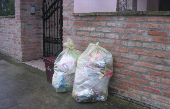 Müllsortierung. Ferraras „Führer“ in der Emilia-Romagna