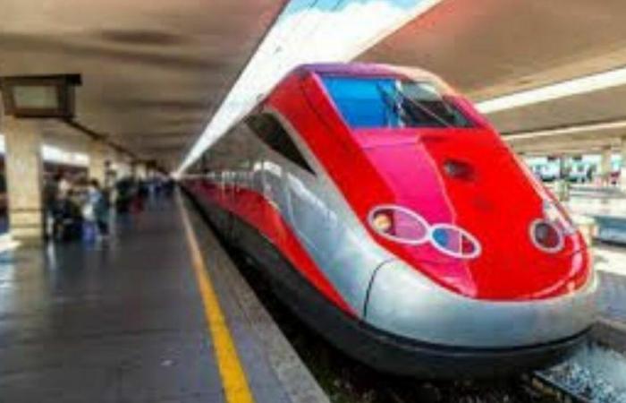 Taranto ohne Züge nach Rom. Das „Nein“ gilt auch für Intercity-Züge