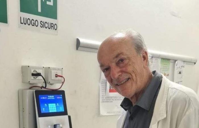 Lucca, der Direktor der Augenheilkunde Fausto Trivella geht in den Ruhestand