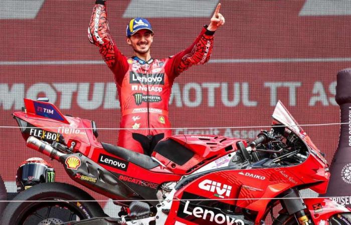 MotoGP, Bagnaia gewinnt als großer Champion in Assen: die Zeugnisse