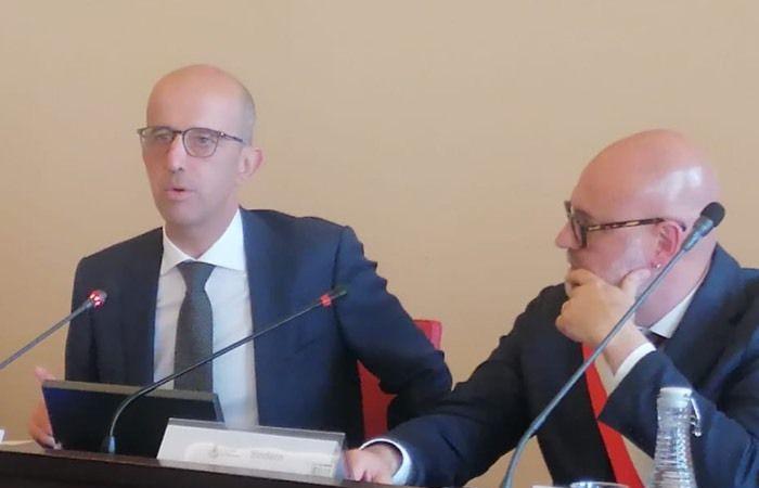 Stadtrat von Modena, Präsident von Carpentieri, Vizepräsident Giacobazzi – Politik