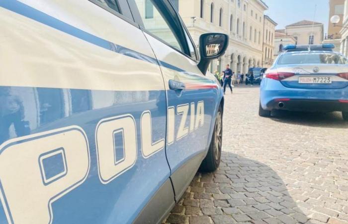 Auf der Piazza Duomo in Padua werden zwei Kinder ausgeraubt: ein Achtzehnjähriger und ein Fünfzehnjähriger in Schwierigkeiten