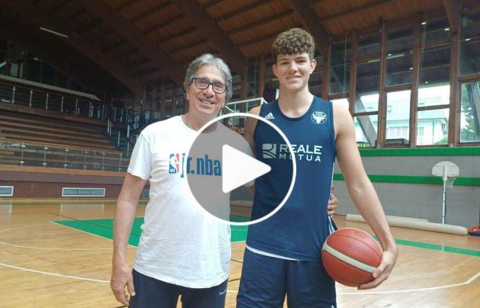 Basketball, die Loano-Krönung von „Bira“ Campisi an den Basketballspieler Gianluca Fea: „Der Stolz von Loano“
