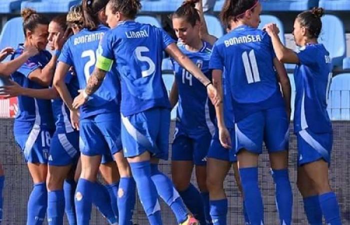 Frauen-Europameisterschaft 2025 – Nächster 16. Juli in Bozen: Italien – Finnland. Der Sgs-Stab ist schon am Ball.