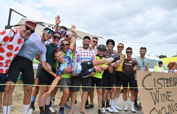 Die Tour de France in Langa, ein gelbes Paradies für Radfahrer aus aller Welt