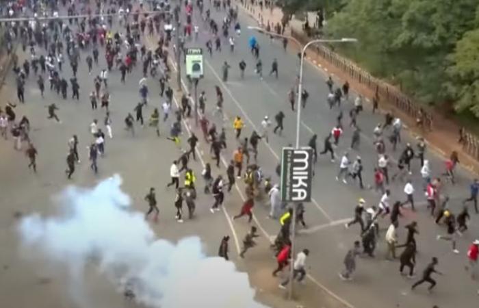 AFRIKA. Fünfter Tag der Proteste in Kenia. Seit dem 25. Juni wurden mindestens 24 Demonstranten getötet