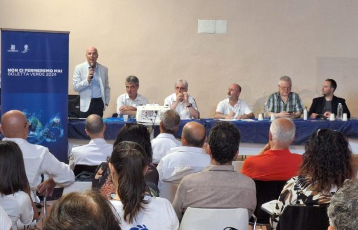 Goletta Verde in der Toskana bringt das Thema Darsena Europa wieder in den Vordergrund – Goletta Verde | Schoner der Seen