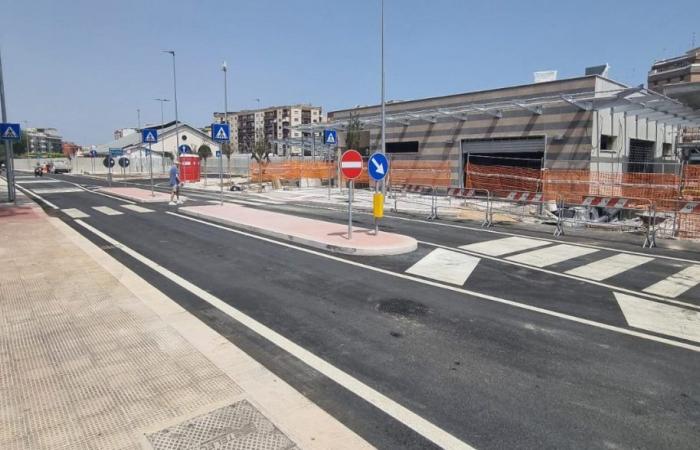 Barletta, Via Vittorio Veneto wird wieder für die Bürger geöffnet, aber die Arbeiten sind noch nicht vollständig abgeschlossen