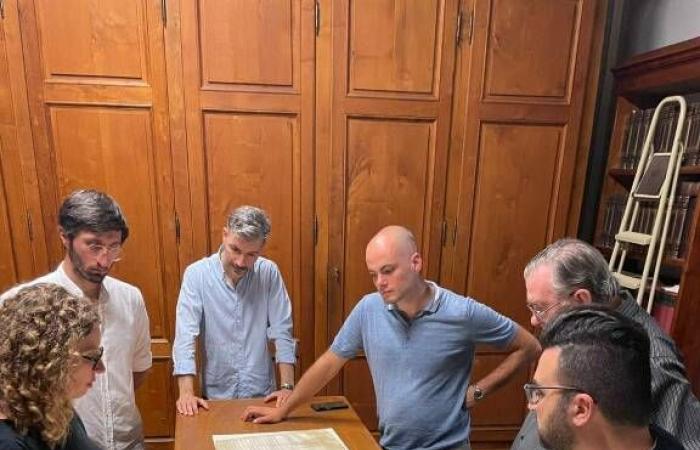 Spende von Round Table 51 Lucca zur Restaurierung der Pergamente des historischen Archivs der Diözese