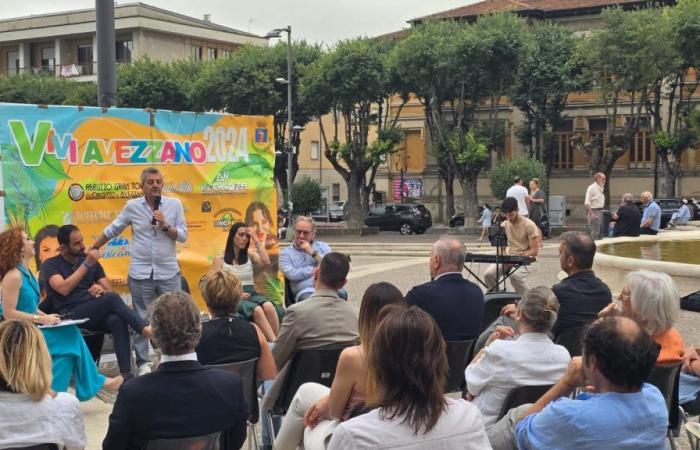 91 Veranstaltungen für 91 Tage: ViviAvezzano2024 wächst und stärkt, der Bürgermeister: „Der Pakt mit dem Territorium ist die eigentliche treibende Kraft, wir wollen ein Anziehungspunkt für alle Abruzzen sein“
