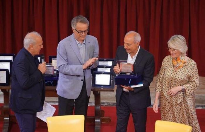 „Ein glückliches Land“ von Carmine Abate gewinnt den A. Semeria International Award
